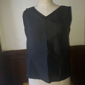 BLOOMINGDALE'S Raw Blk Silk Beaded Top -6P